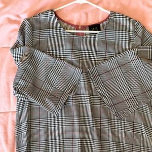 Women’s size XL black, white, red blouse